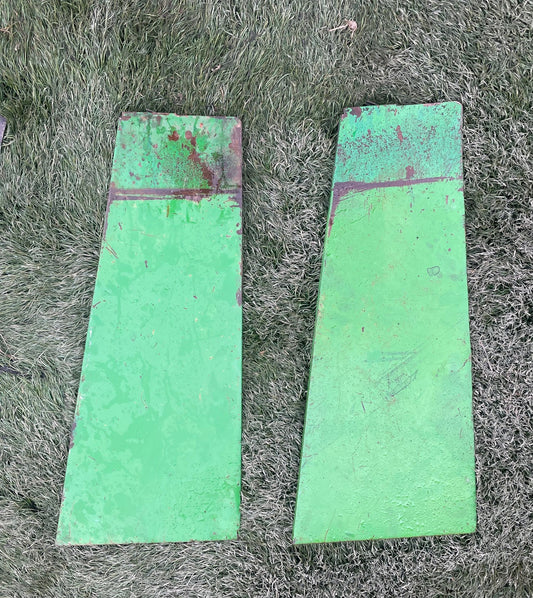 Tôle latérale Droite John Deere 4555 4640 4650 4755 4840 4850 4955 (Copie)