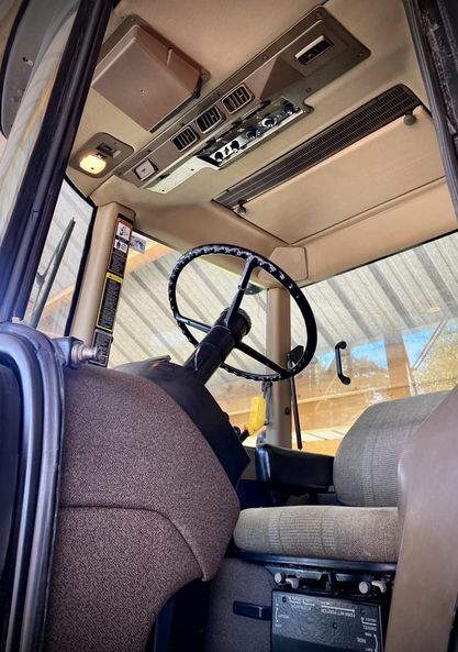 Lone Star Tractors interieur habillage capitonnage pieces machine agricoles john deere case ih international