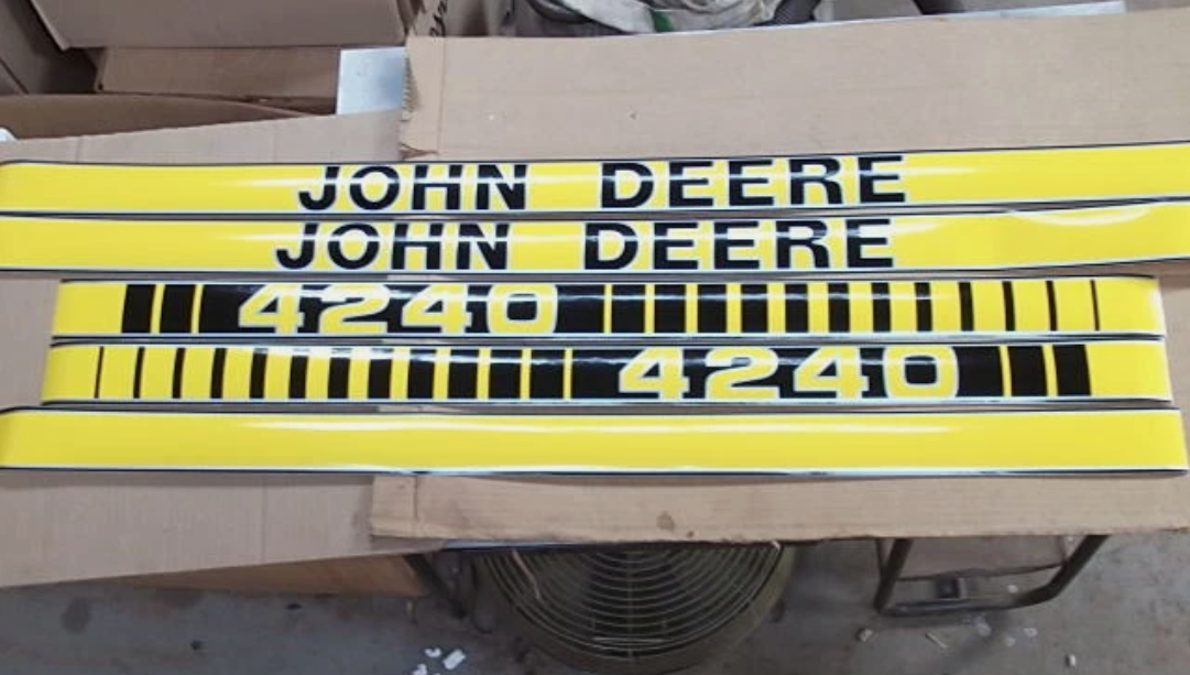 Autocollant Capot John Deere  série 30  40  55