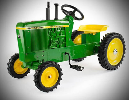 Tracteurs à pédales John Deere 4440