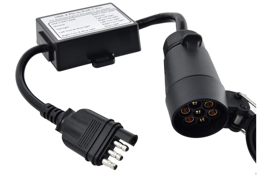 Adaptateur remorque 4 ou 7 broches USA vers 7 broches Europe