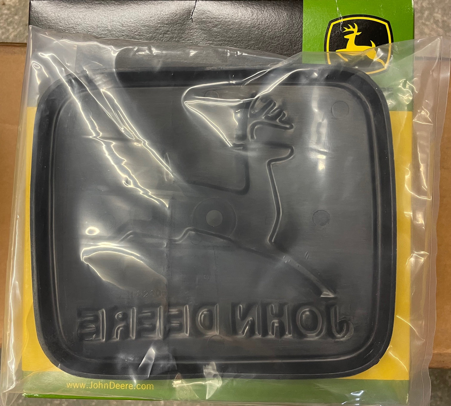 Médaillon Emblème nez de capot John Deere Série 4640 4840 4650 4850 4755 4955