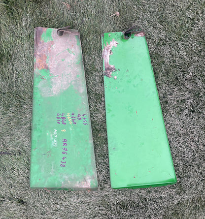 Tôle latérale Droite John Deere 4555 4640 4650 4755 4840 4850 4955 (Copie)
