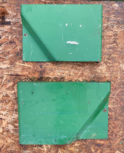 2 Tôle latérale Droite et Gauche John Deere 4240S