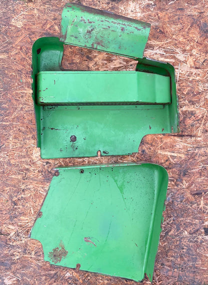 2 Tôle latérale Droite et Gauche John Deere 4320