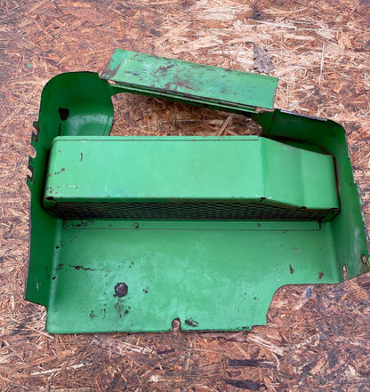 2 Tôle latérale Droite et Gauche John Deere 4320