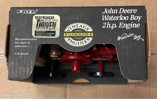 Moteur fixe John Deere Waterloo Boy 1/6